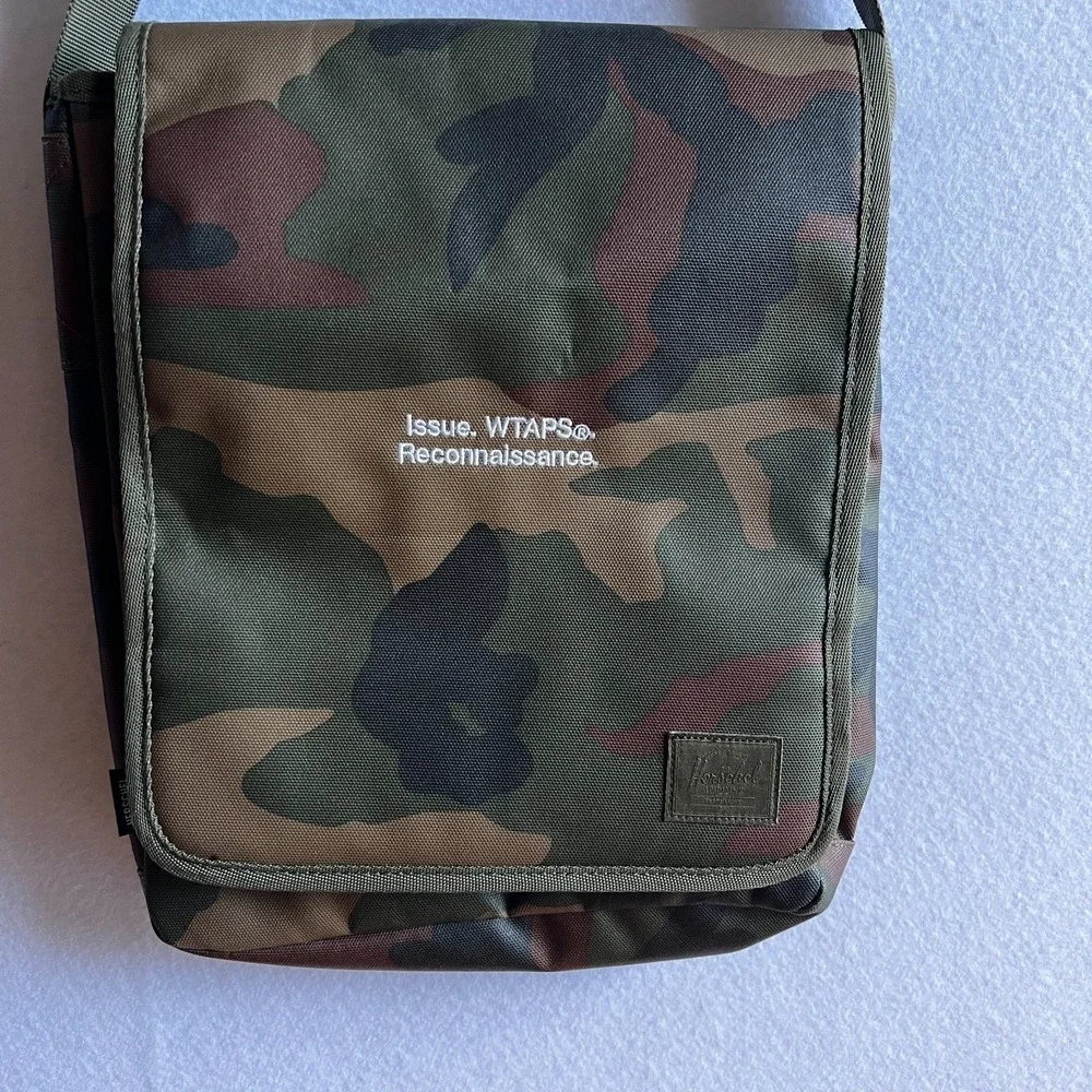 WTAPS x Herschel Camo‎ Reconnaissance Shoulder Bag Crossbody Collab Messenger